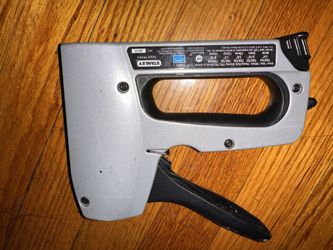 Staple Gun