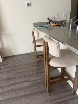 Island chairs