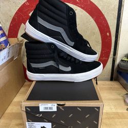 New Bmx Sk8-Hi Vans Size (9) Men’s 