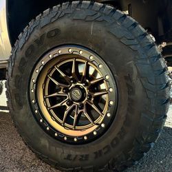 17x9 Krawler Lock Off-Road Rines Y Llantas 35/1250/17 Arroyo RT