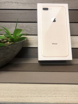 iPhone 8 Plus