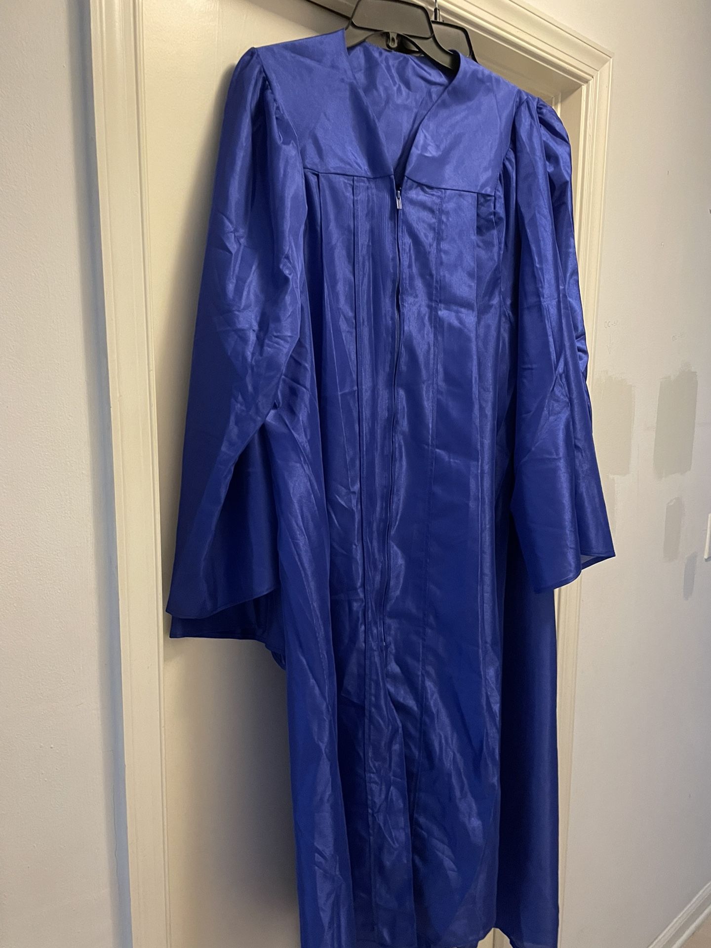 Graduation GOWN