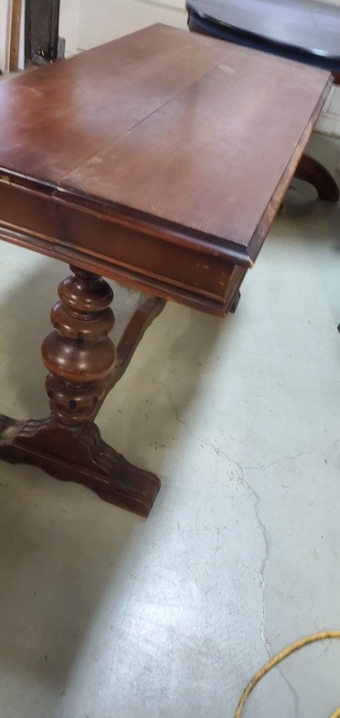 Wood Table, Adjustable 