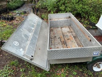 Truck toolbox