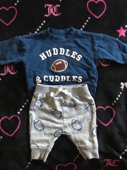 Huddles & Cuddles Football outfit