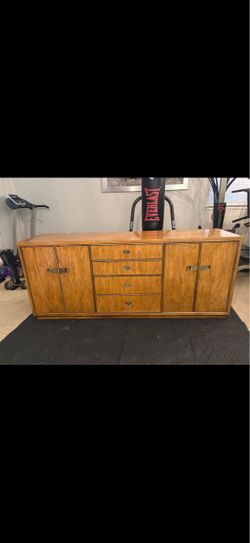 🪵 Vintage Wood Buffet / Sideboard — $375