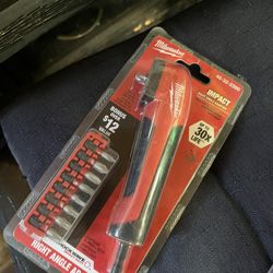 Milwaukee Right Angle Impact 