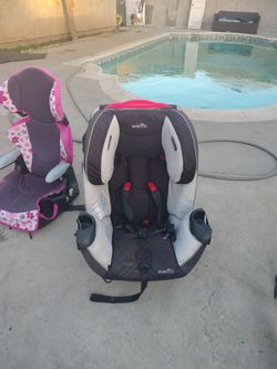 Infant car seat - toddler car seat - high chair. $ 30  for all 3 of these