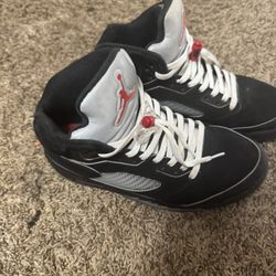 Size 9 Men. 