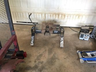 14k classic 5th wheel by Reese