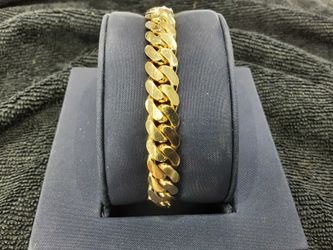 Cuban Link Bracelet - Yellow Gold 14k (.585) 57.7 grams 8 inch