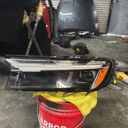 2025 2026 Audi Q7 🆕 Bori, Style, Drivers Side, Headlight
