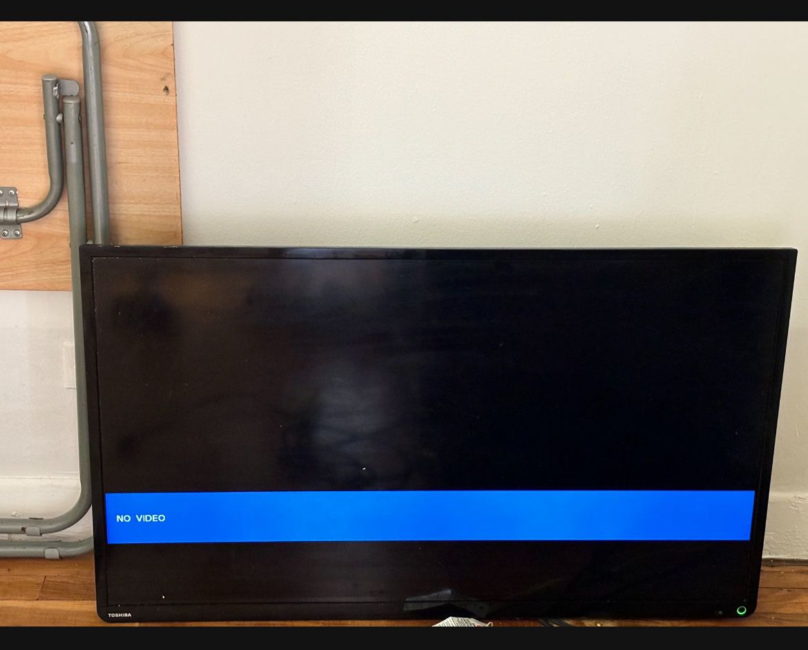 Toshiba 42” Flat Screen TV