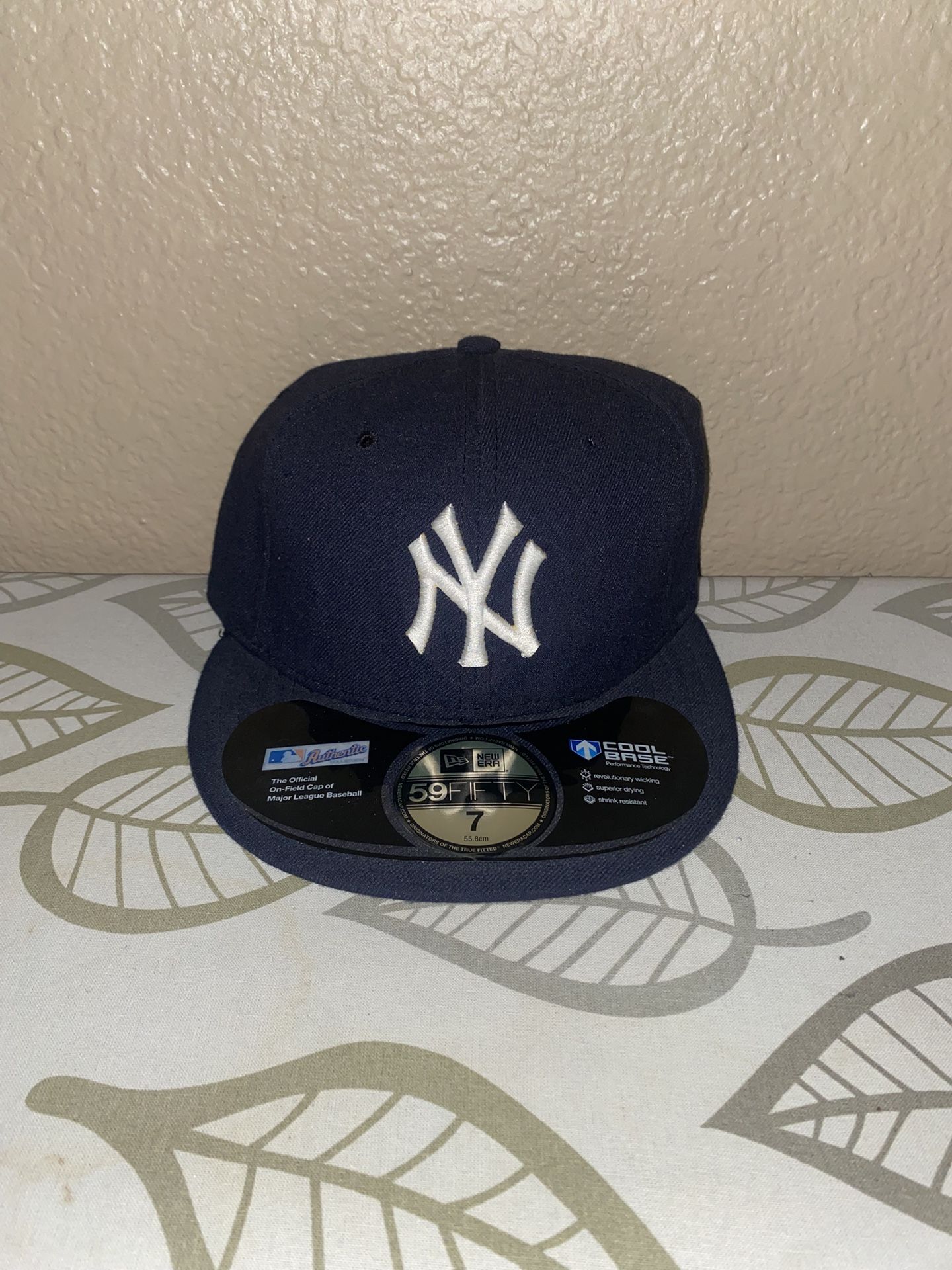 New Era New York Yankees Size 7