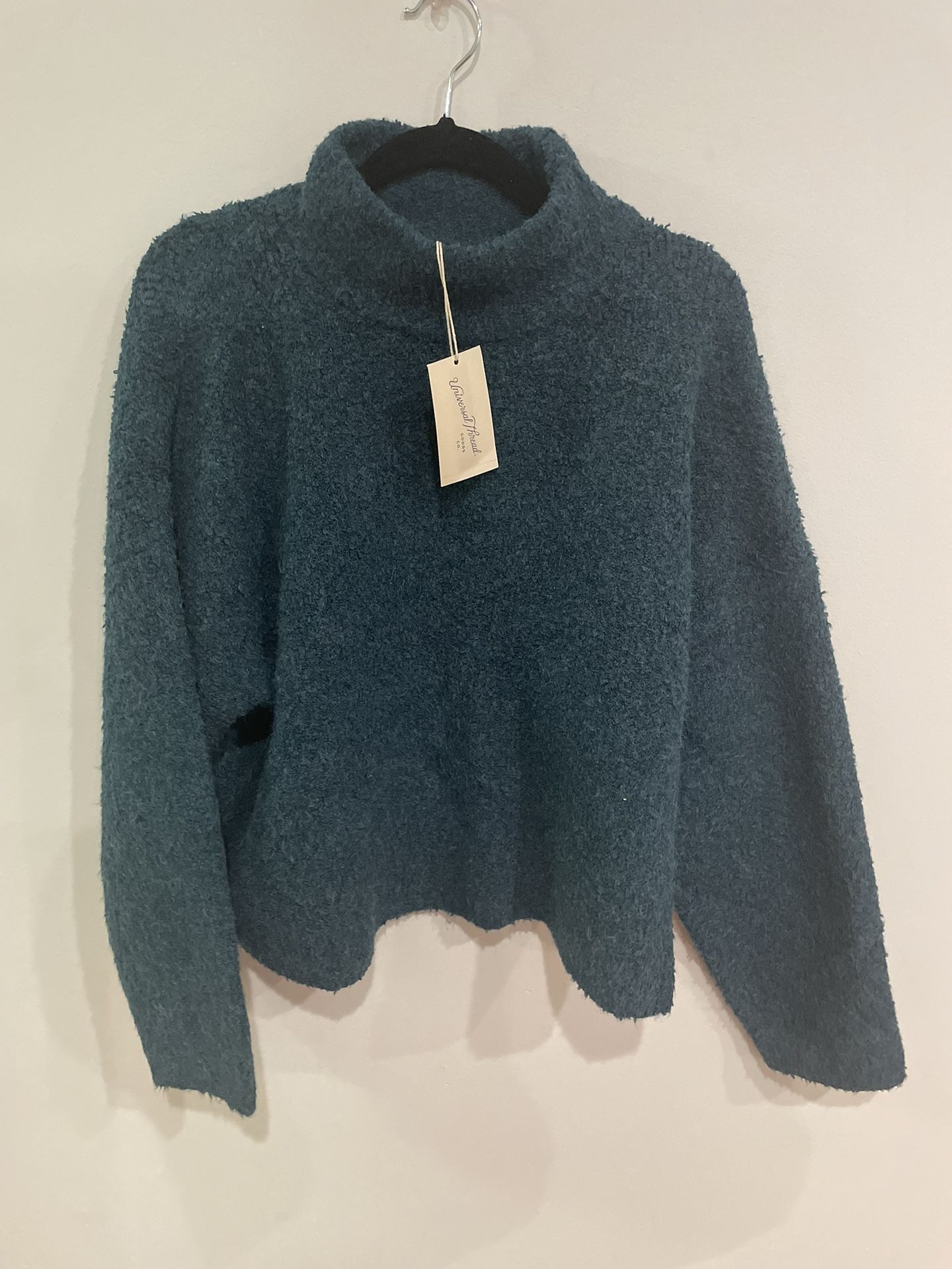 NWT Universal Thread Women's Teal Crop Top Jumper Team Size XL Teal Sweater