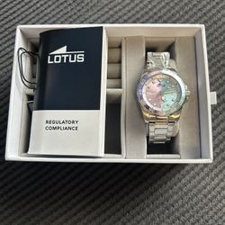 Lotus Watch Model L57 Women New Condition 