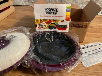 $15 CLEARANCE 🔥🔥🔥🔥.  BRAND NEW HEAVY DUTY MICROWAVE PAN & STEAMER  🥦🥗   LID INCLUDED   WAS $40!!  SALE ONLY $15💰💰