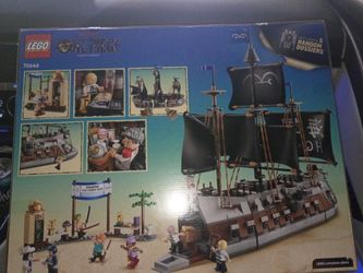 One piece Lego set 75646