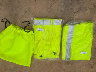 New rain jacket and pants