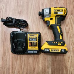Dewalt 20v DCF787 1/4" Cordless Impact Driver W/battery, Charger And Bag