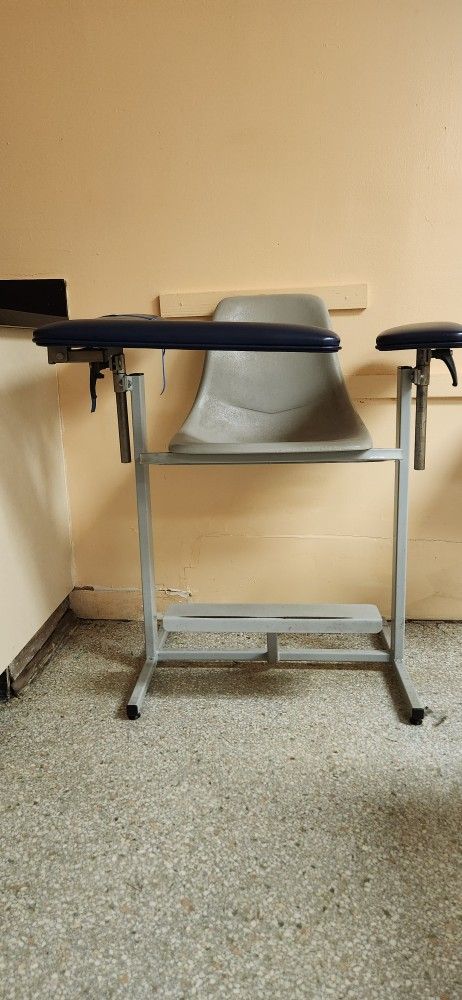 Phlebotomy Chair