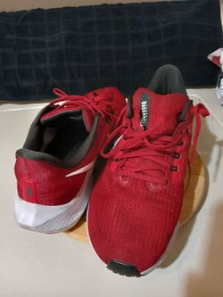 Nike Buccaneers Edition Running Sneakers size 8 1/2