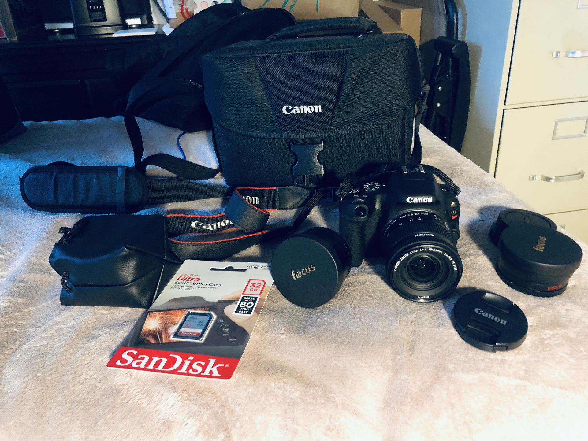 Canon EOS Rebel SL2