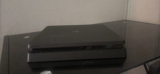 PS4 slim