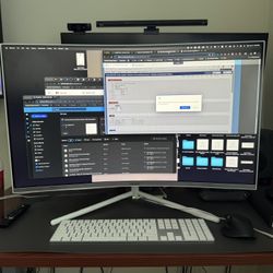 Samsung 32" Curved 4K UHD Monitor (U32R591CWN) – Excellent Condition