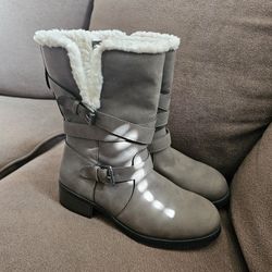 New Boots Size 5