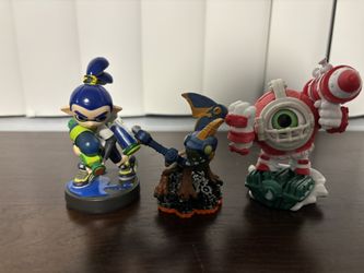 Amiibos And Skylanders
