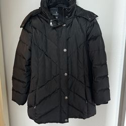 London Fog Women’s Down jacket size M 10