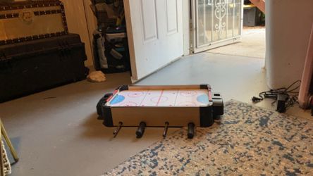 Foosball and ice hockey table! (Mini)