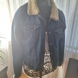 Vintage Roxy Quilted Jean Jacket With Sherpa

