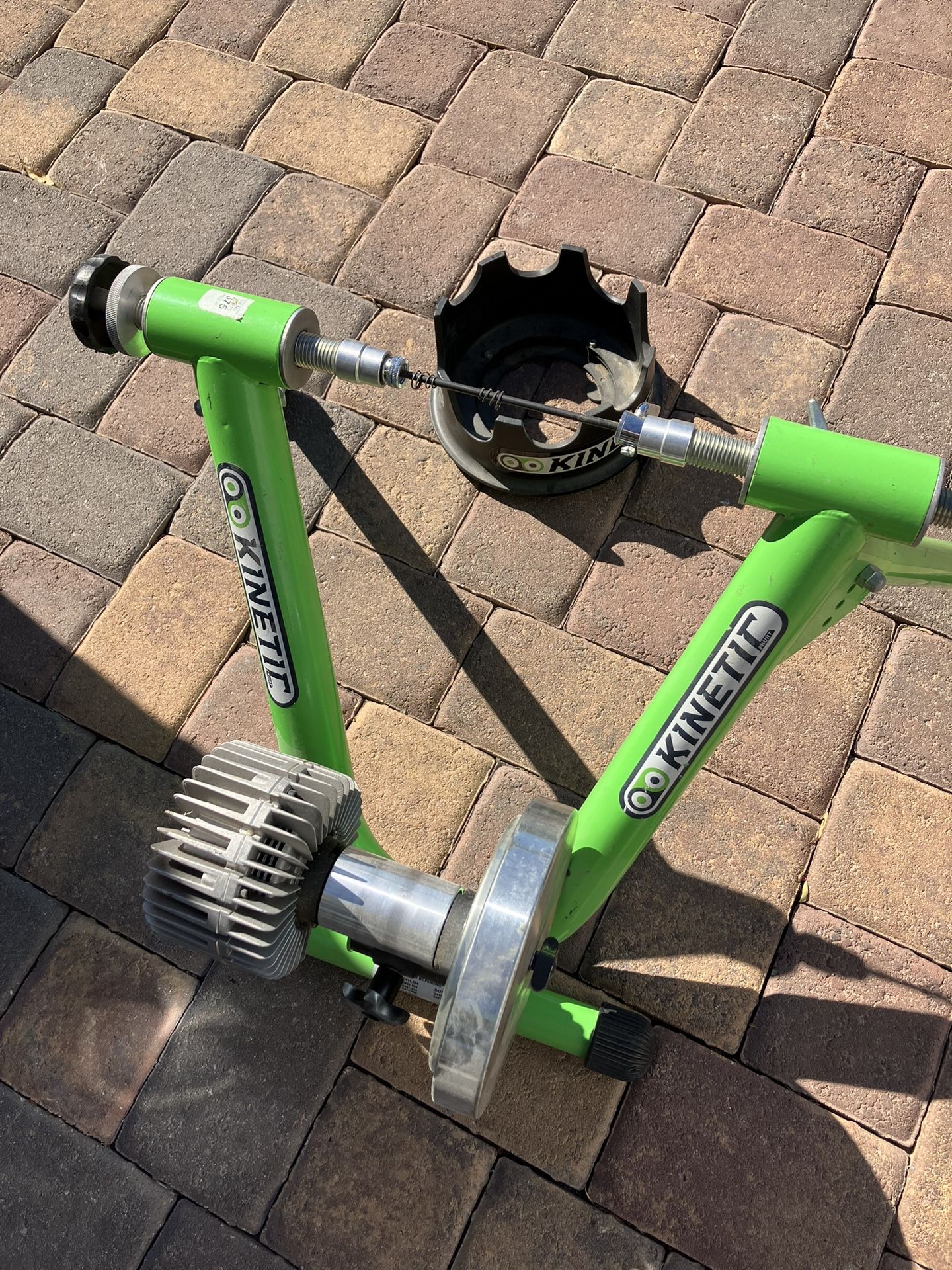 Kinetic Stationary Magnetic Bike Trainer