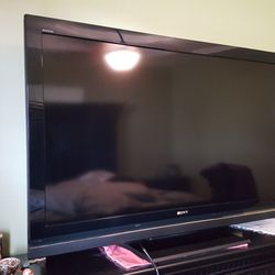 SONY TV 55 INCH WITH REMOTE HAS COMPONENTS FOR ADAPTORS (NOT A SMART TV $200..