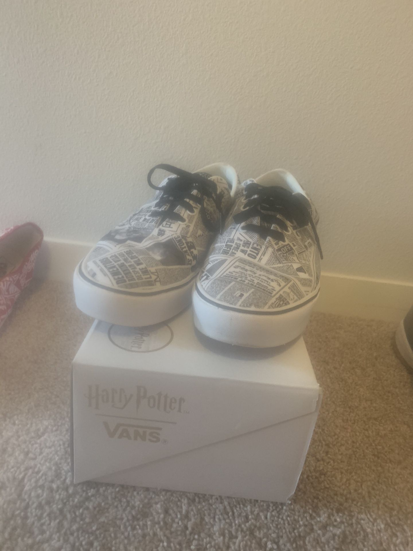 Vans x Harry Potter (size 13)
