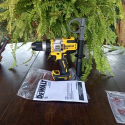 DeWalt 20v Flex Volt.  Hammer Drill.  1/2".  Brushless 
