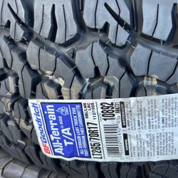 LT 265/70/17 Bfgoodrich All Terrain Ko2 6ply