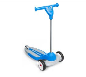 Radio Flyer My 1st Scooter, Blue, for Kids 2-5 Years Old, Extra Wide Base for Balance, 2 Front Wheels for Added Stability, Easy to Use Foot Brake, 3 W
