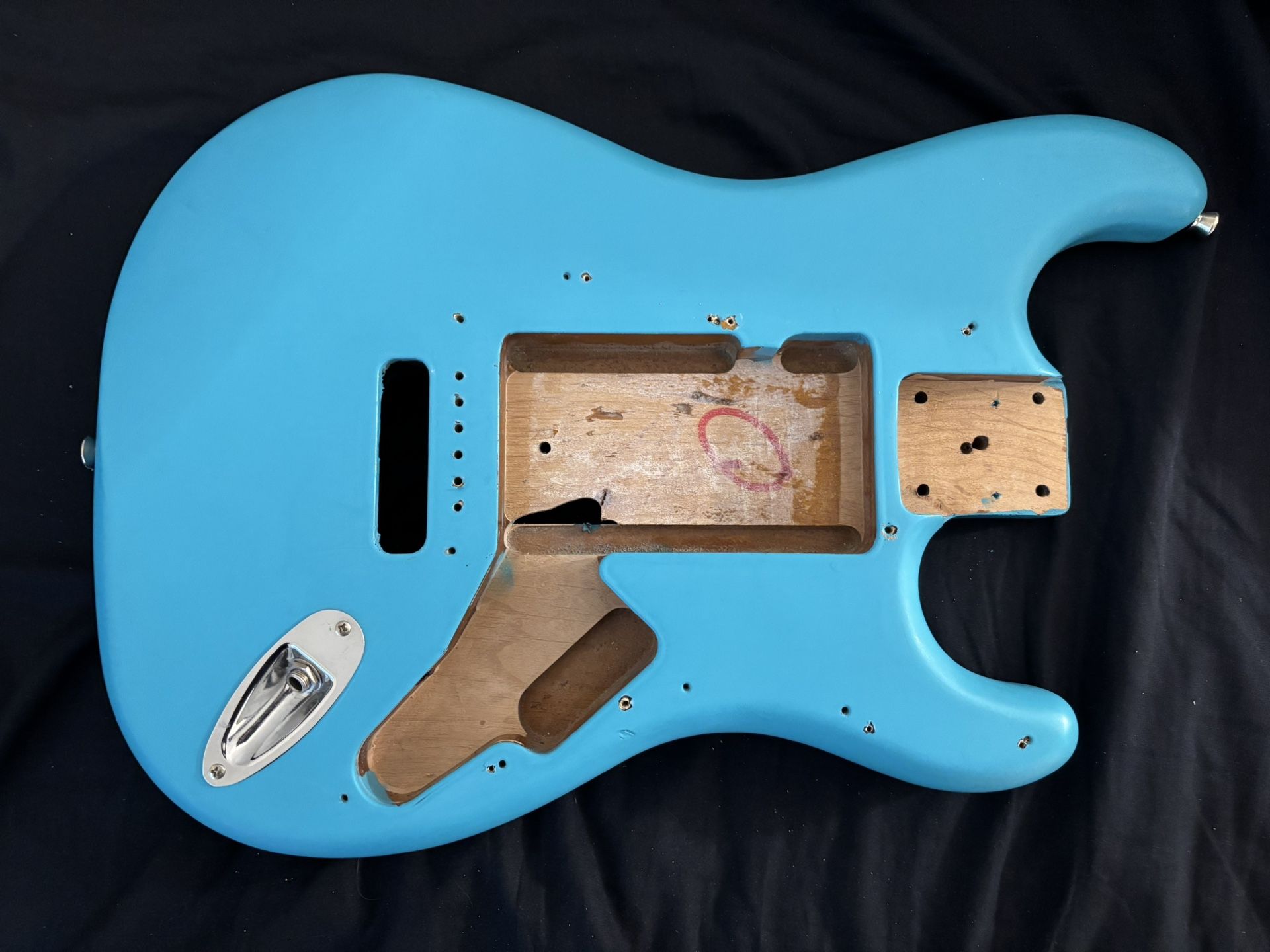 Strat Style Guitar Body (not a Fender)