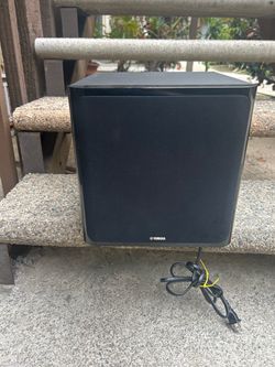 yamaha ns-sw40 powered su woofer