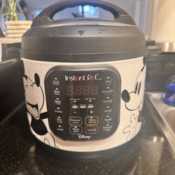 Instant Pot 6-Quart Duo Electric Pressure Cooker, 7-in-1 Yogurt Maker, Food Steamer, Slow Cooker, Rice Cooker & More, Disney Mickey Mouse, White