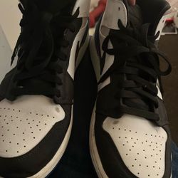 JORDAN 1’s Size 11.5