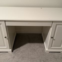 White Desk with Storage Cabinets – Good Condition