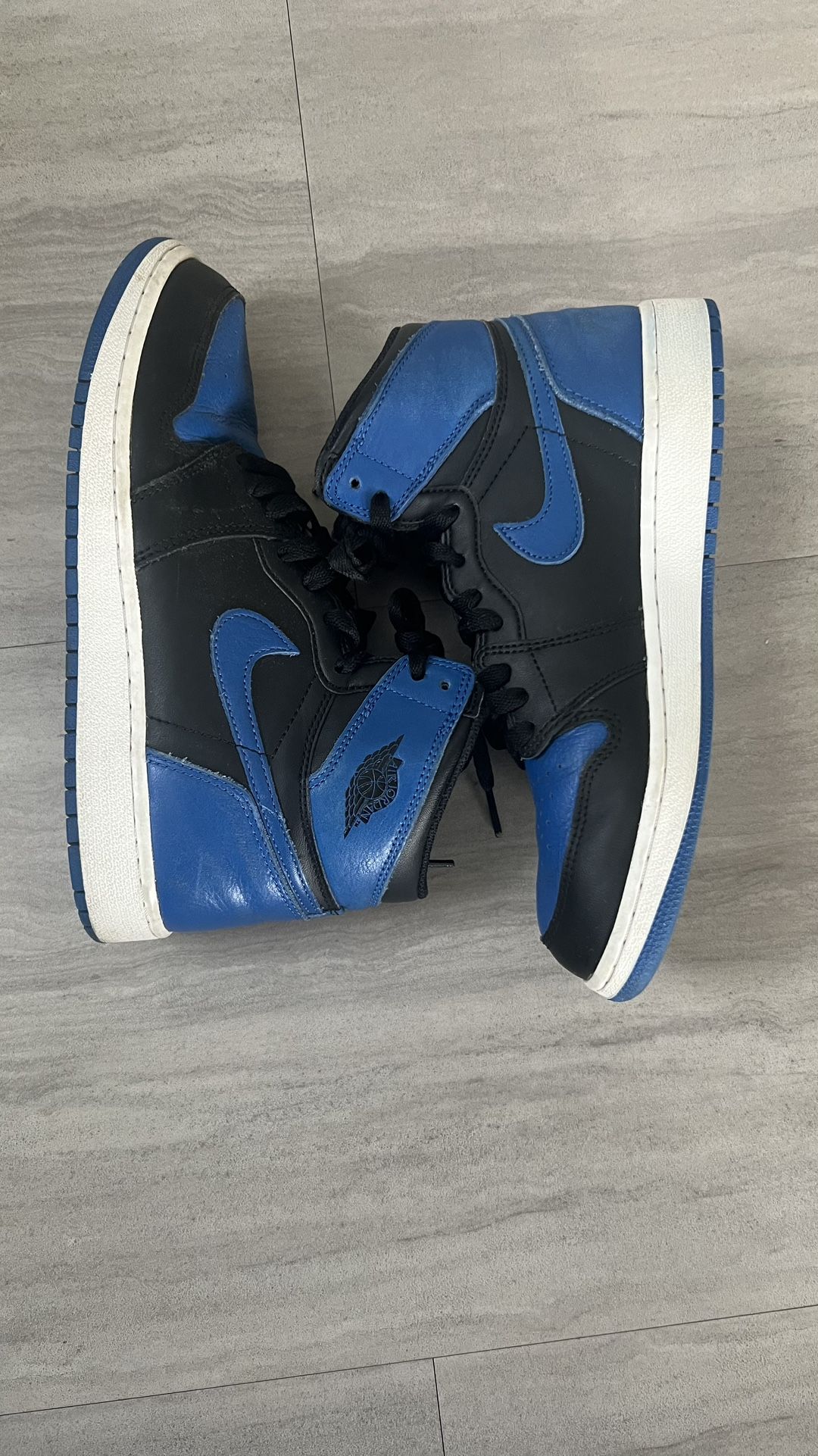 Air Jordan 1 Royals Size 7