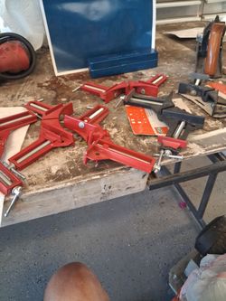 Corner clamps