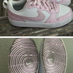 Nike Pink Shoes 
