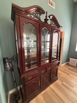 Cabinet and Bar Set