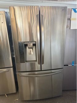 Lg French door refrigerator